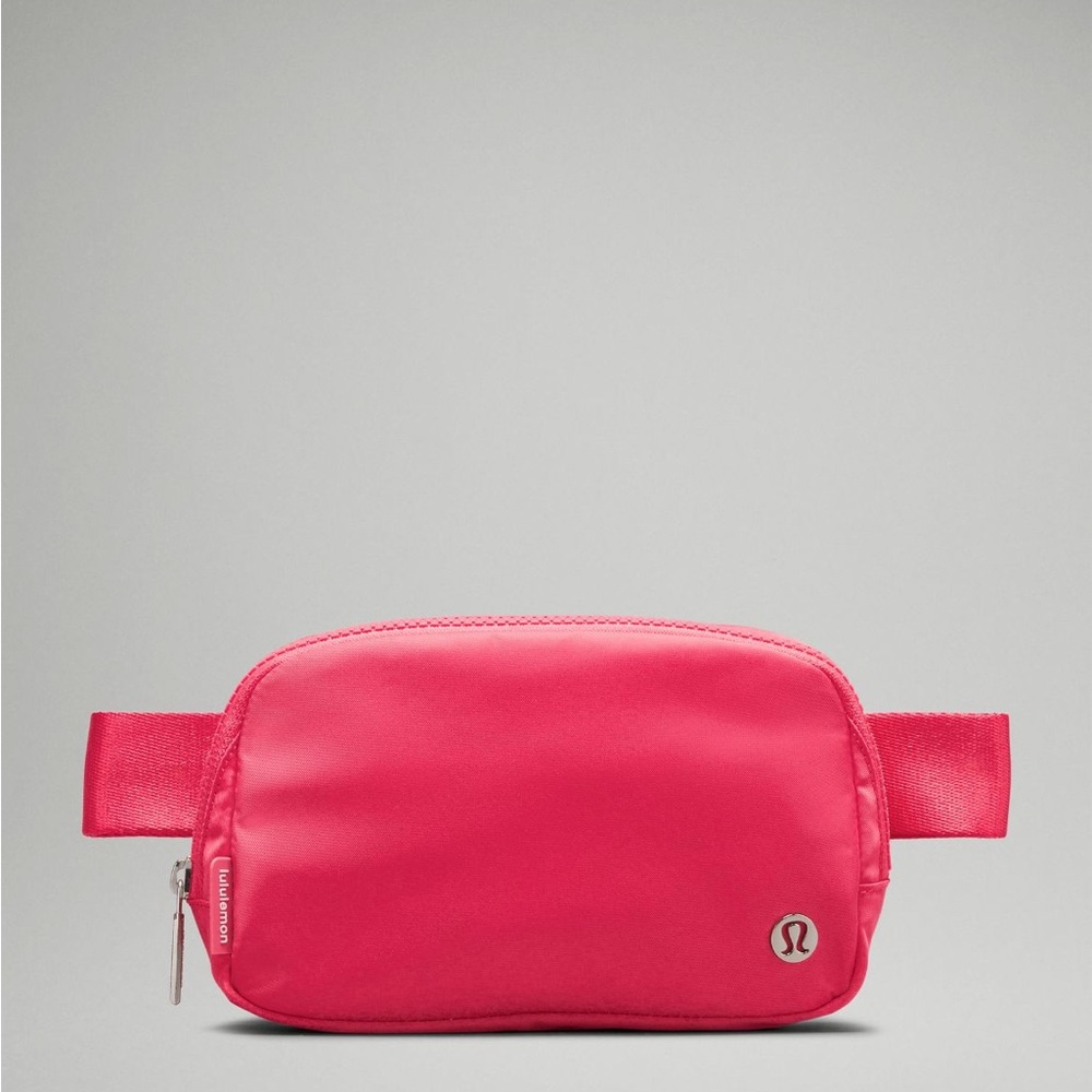 lululemon Glaze Pink belt bag| NWT